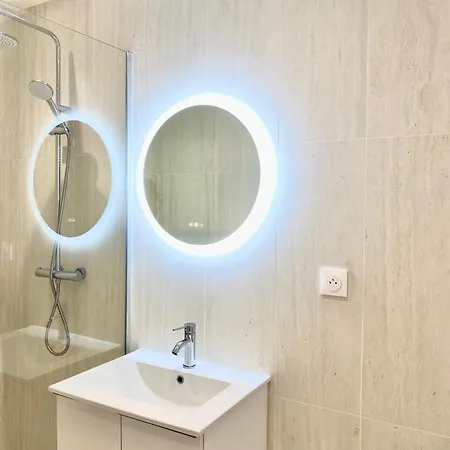 Daire Scandinave Balcon Et Ascenseur Angers