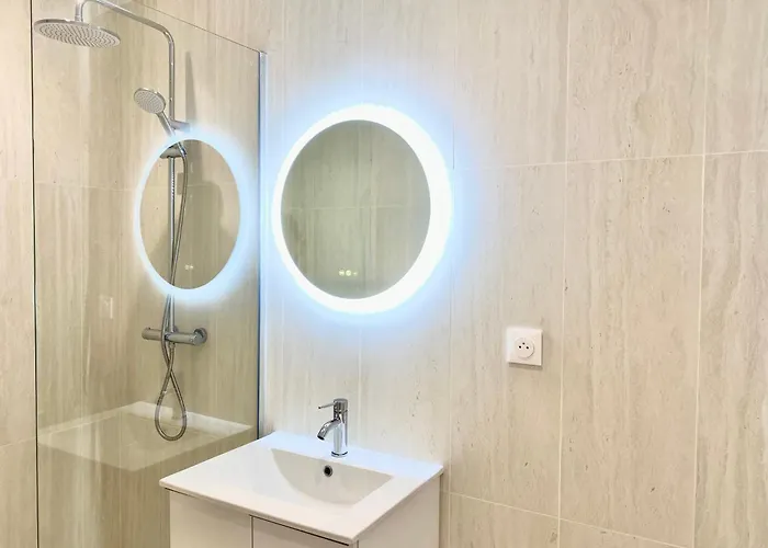 アパート Scandinave Balcon Et Ascenseur アンジェ